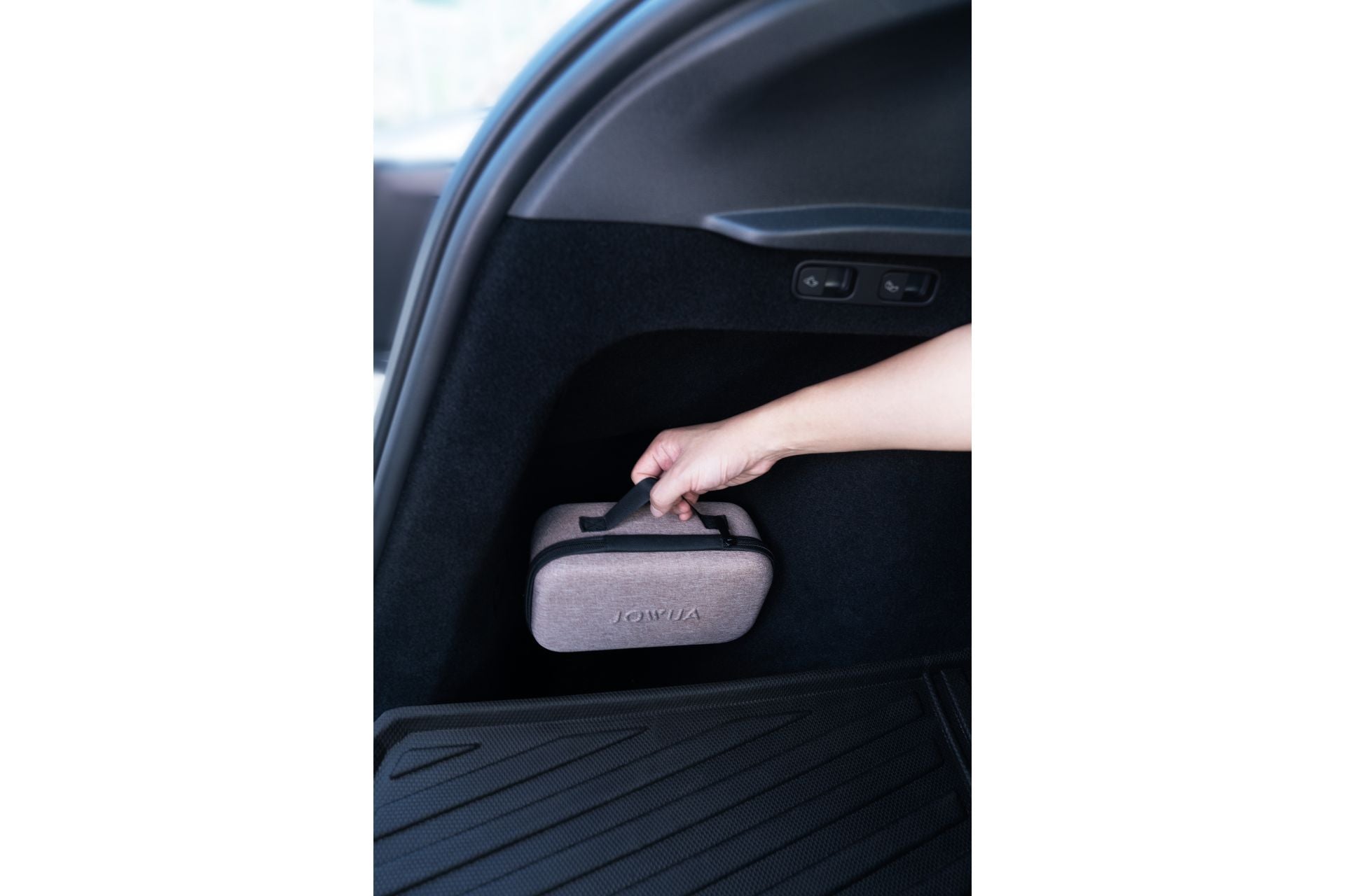 JOWUA 100W 雙快充打氣機