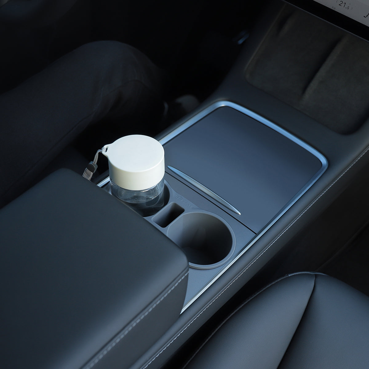 【虧本出清 售完不補】TPARTS Model 3/Y 矽膠中控水杯架