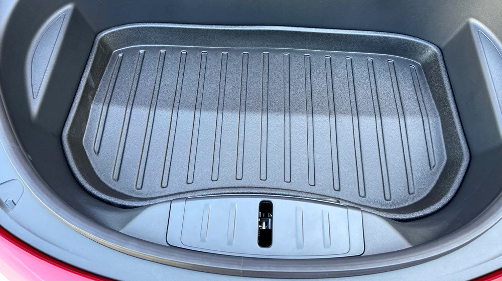 【虧本出清 售完不補】2021-2023 Tesmanian Model 3 腳踏墊全套六件組+贈送雨傘充電器風火輪