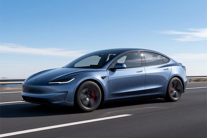 特斯拉 Model 3 台灣迎新色！海軍藍、冰霜藍雙亮點