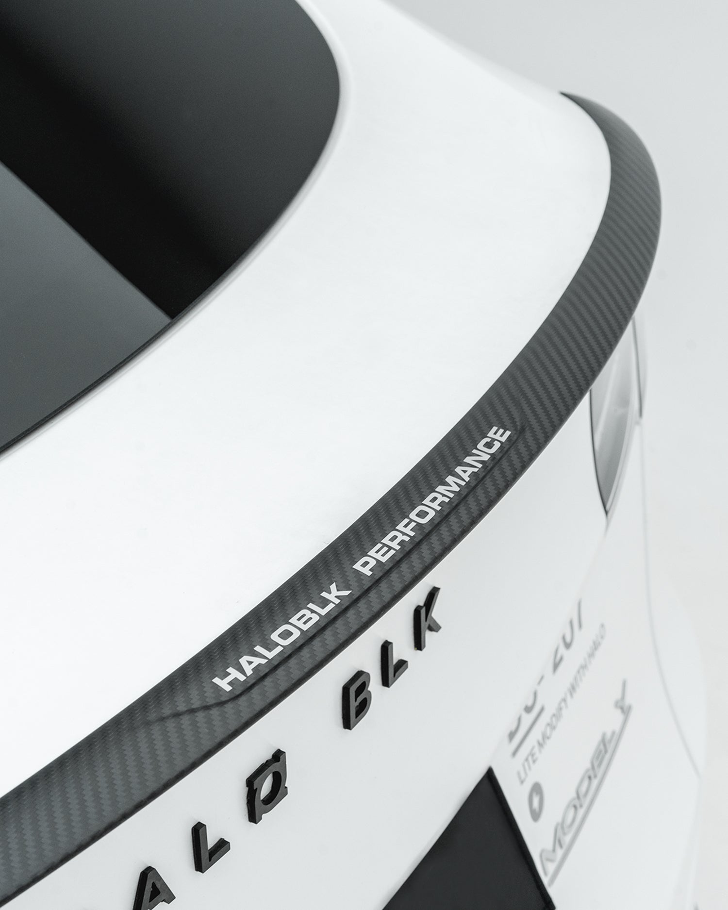 Halo BLK Model 3/Y 真碳纖維尾翼 - 啞黑
