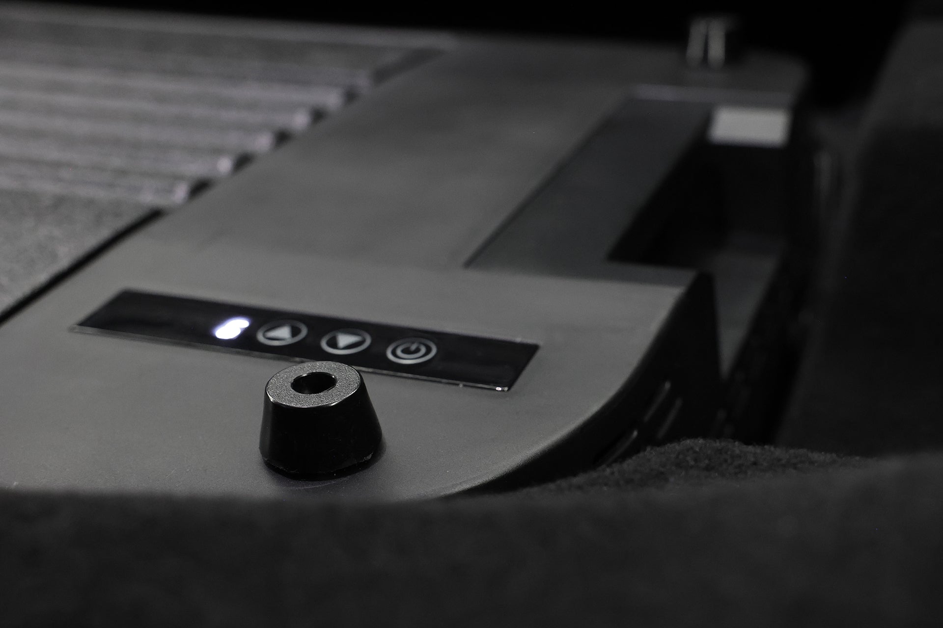 JOWUA Type-C ＆ 點菸器 雙軌車用行動冰箱 (Model Y全車系)